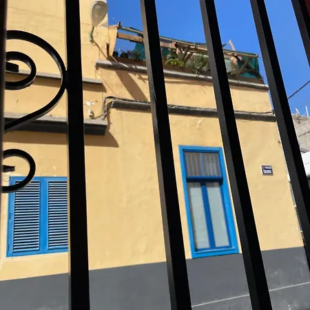 La Isleta Linda By Palmas People